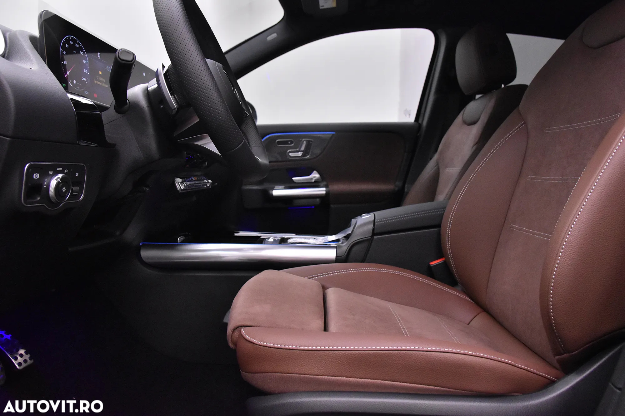 Mercedes-Benz GLA 200 d 4MATIC Aut. - 23