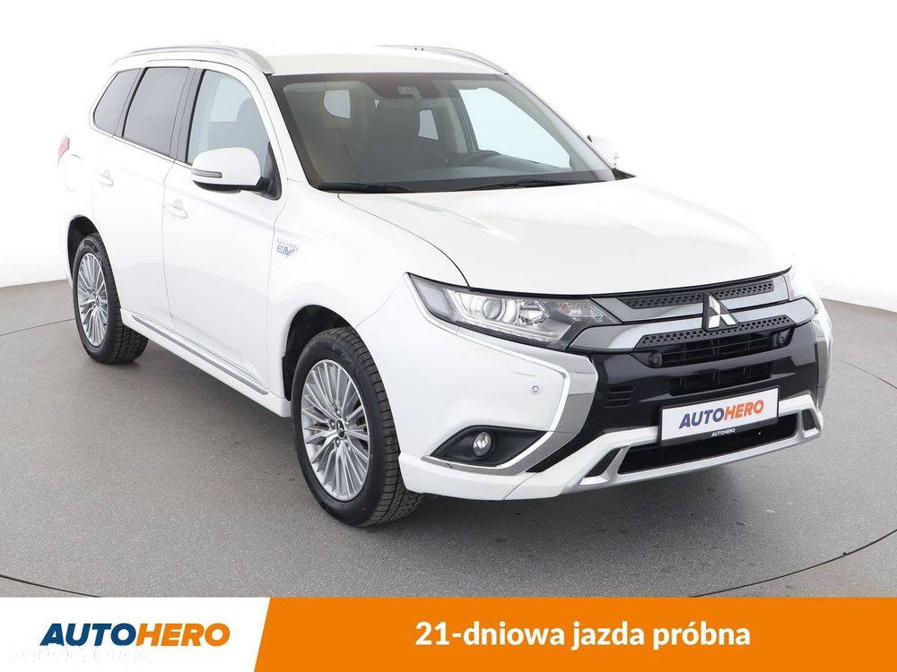 Mitsubishi Outlander - 8