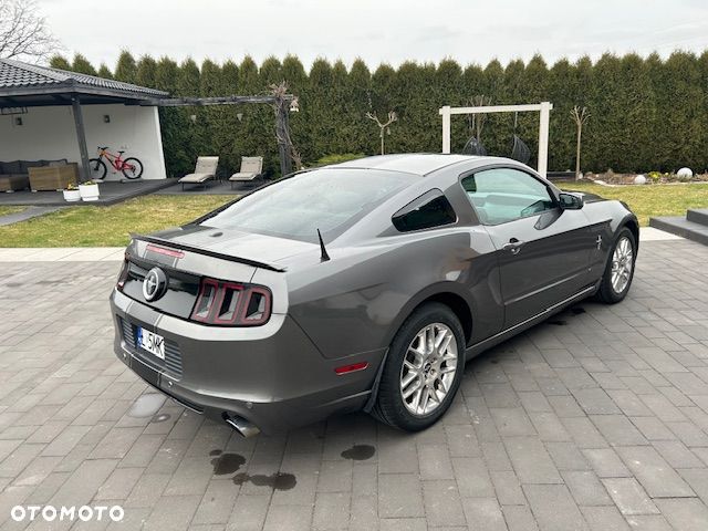 Ford Mustang 3.7 V6 Premium - 4