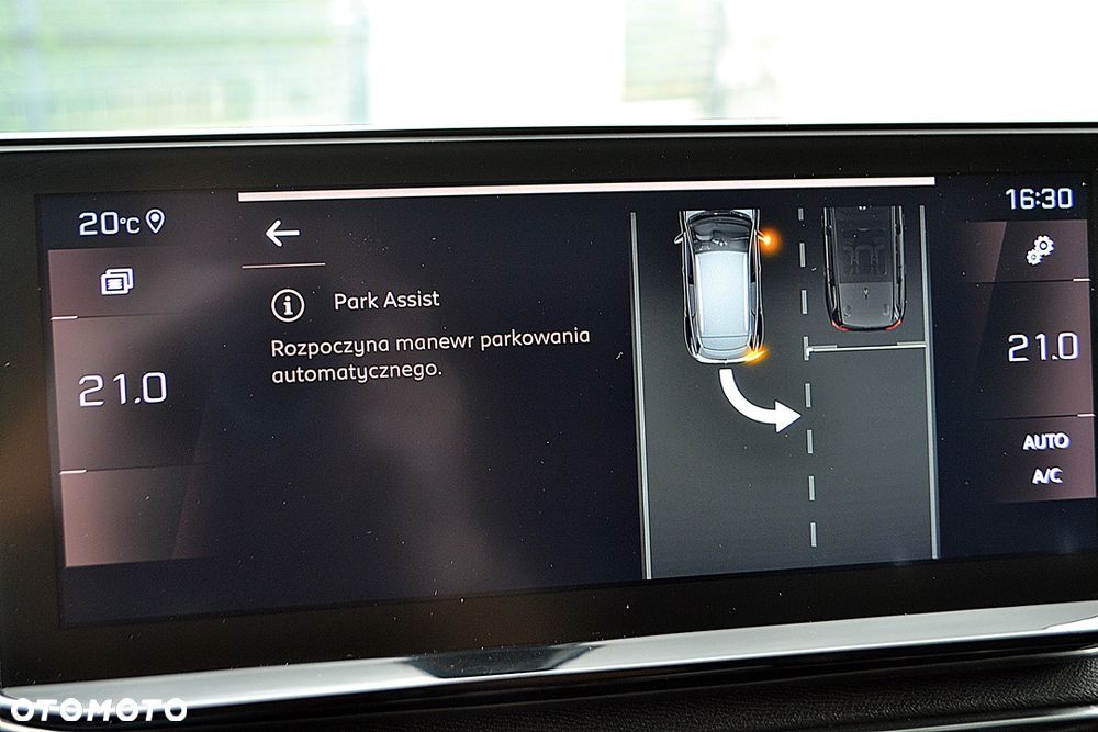 Peugeot 3008 BlueHDi 130 Stop & Start EAT8 GT Pack - 26