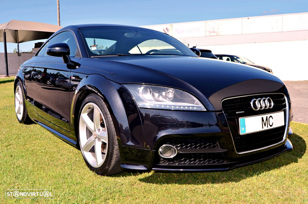 Audi TT Roadster 2.0 TDi quattro S-line