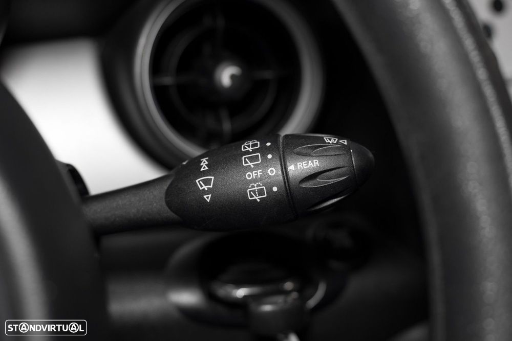 MINI 3 Portas One D - 25