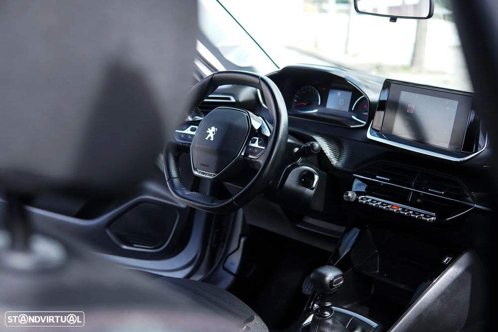 Peugeot 208 BlueHDi 100 Active Pack - 28