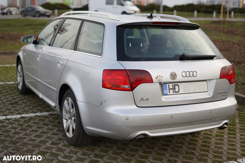 Audi A4 Avant 2.0 TDI - 7