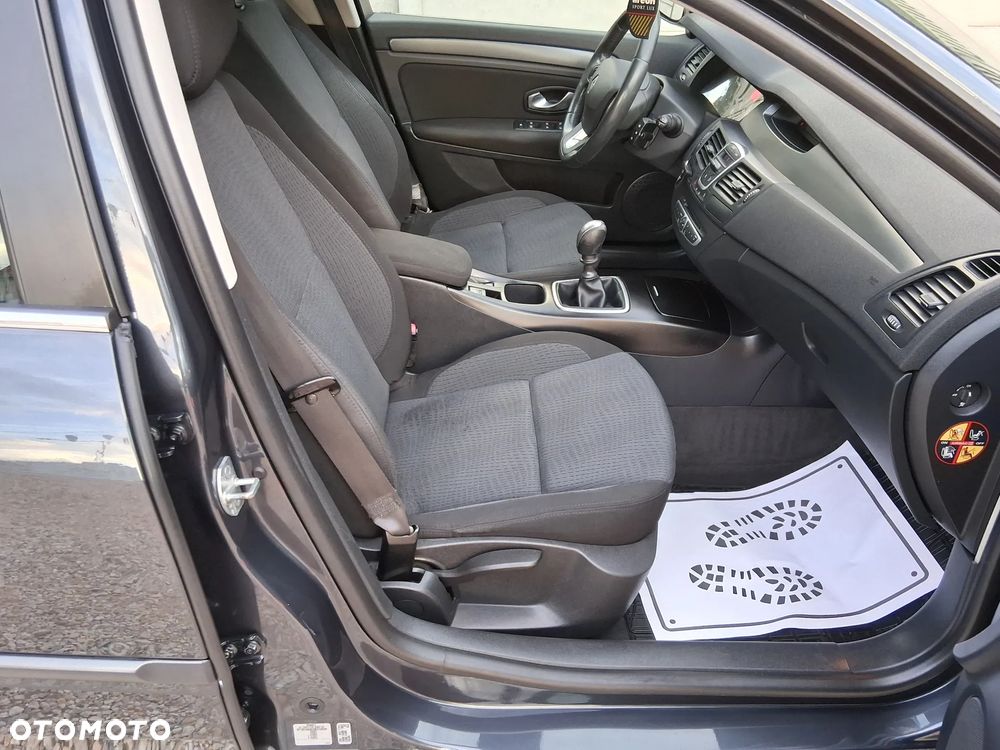 Renault Laguna 1.5 dCi Exception - 8