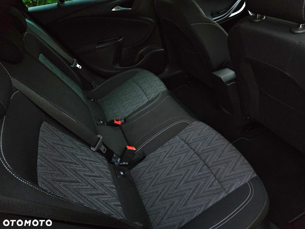 Opel Astra 1.5 D Start/Stop 2020 - 27