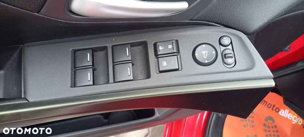 Honda Civic 1.4 i-VTEC Sport Black Edition - 29