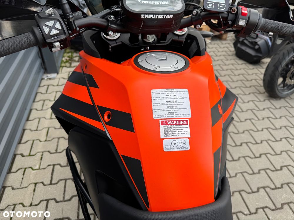 KTM Adventure - 9