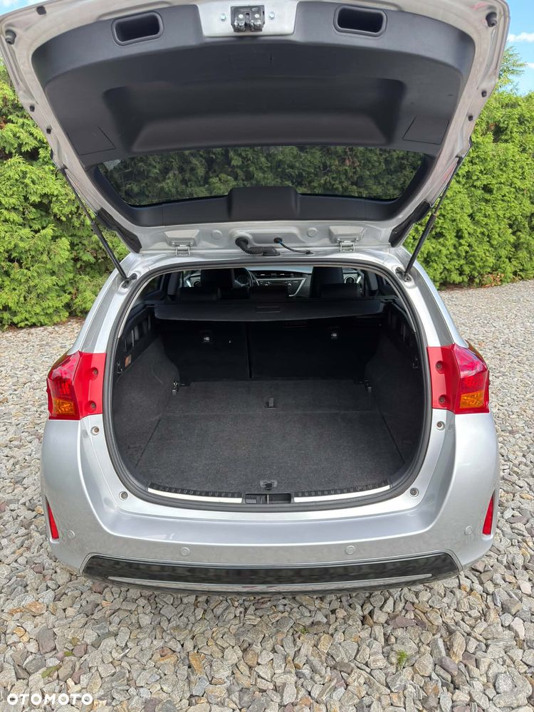 Toyota Auris 2.0 D-4D Prestige - 19