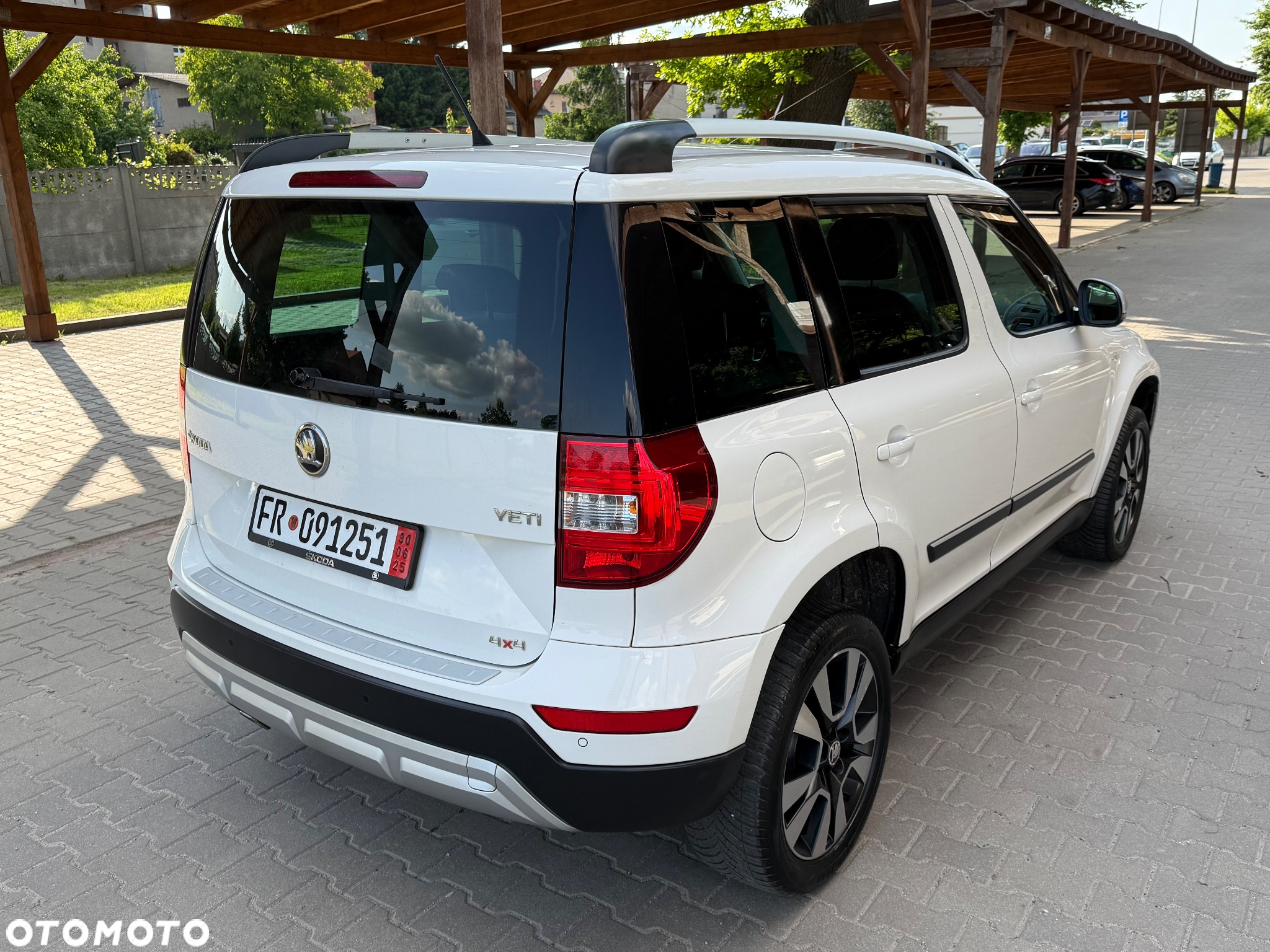 Skoda Yeti Outdoor 2.0 TDI DPF 4x4 L&K - 11
