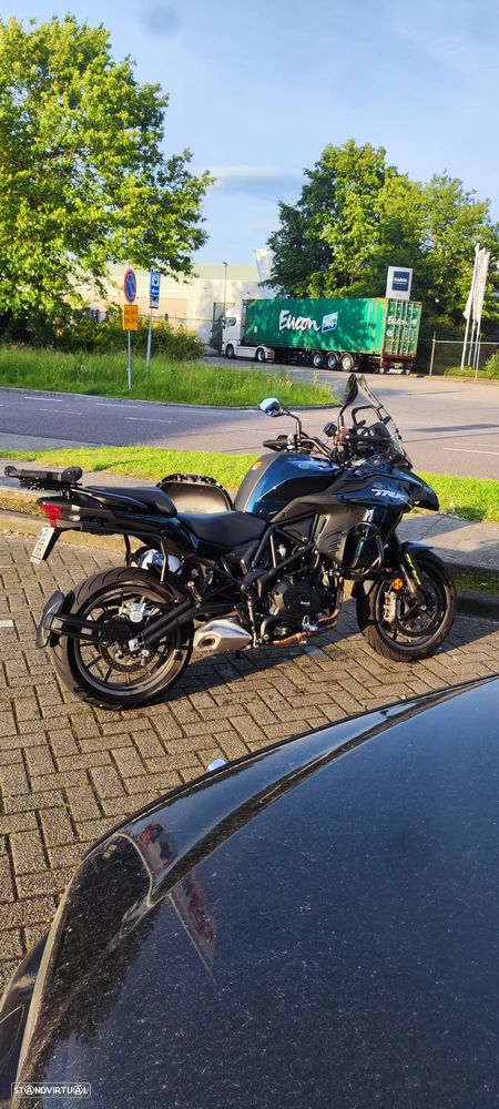 Benelli TRK 502 - 4