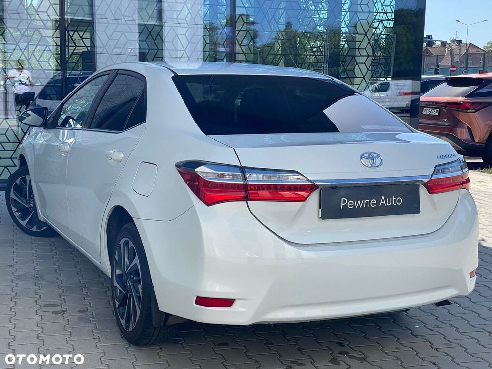 Toyota Corolla - 11