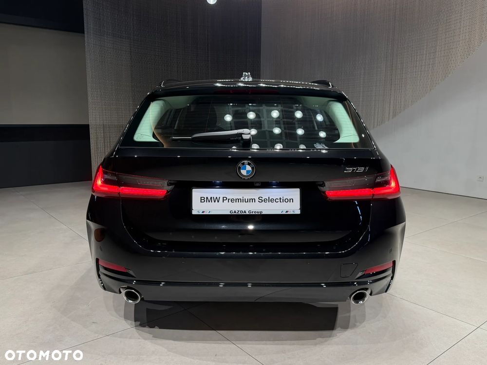 BMW 318I 2025 photo 5