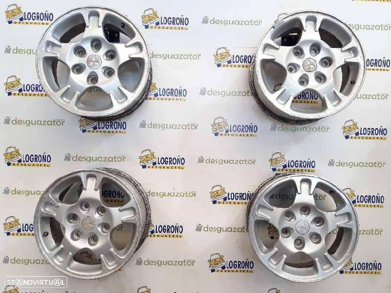 PNEU MITSUBISHI MONTERO V60V70 - 1