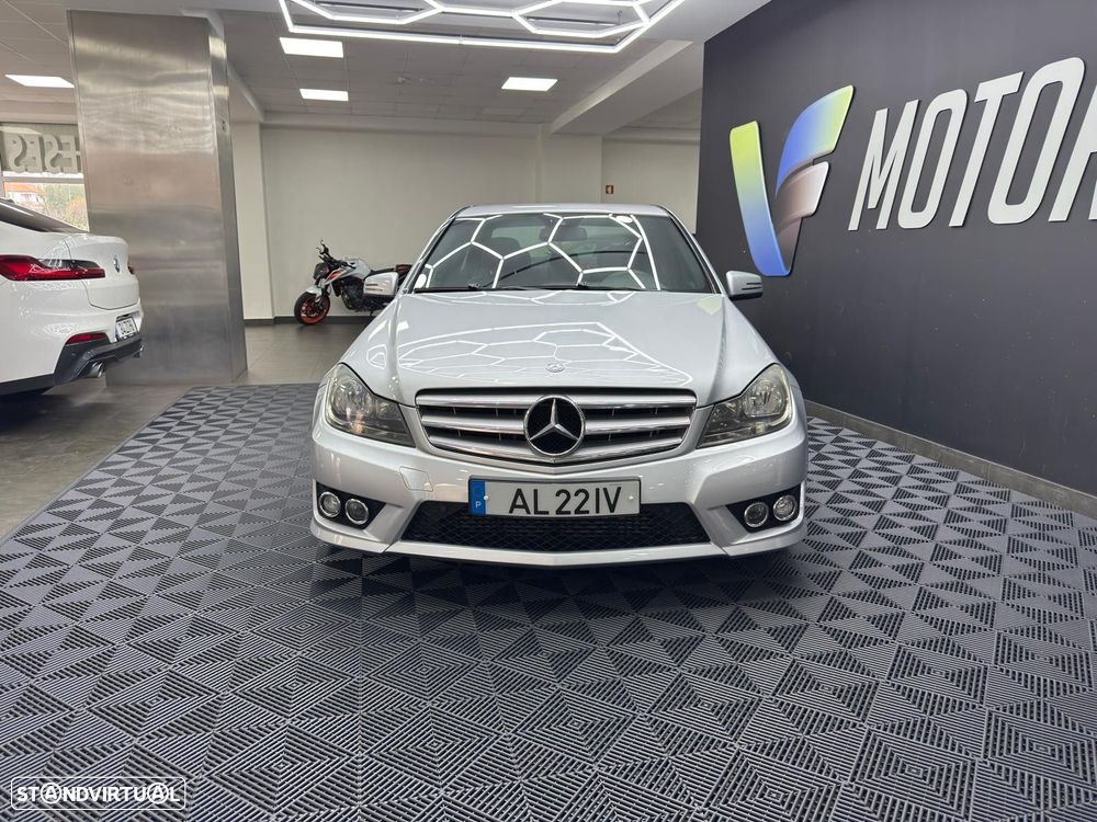 Mercedes-Benz C 220 BlueTEC AMG Line - 2