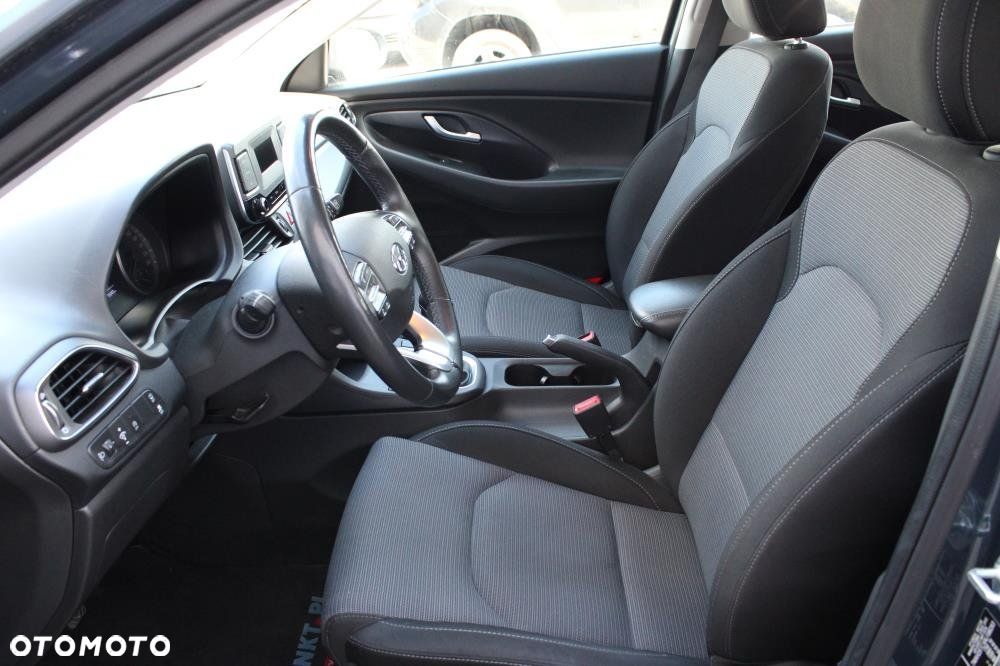 Hyundai i30 - 27