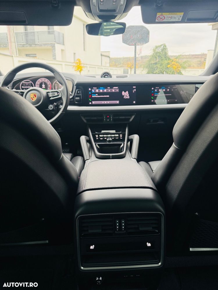 Porsche Cayenne E-Hybrid - 22