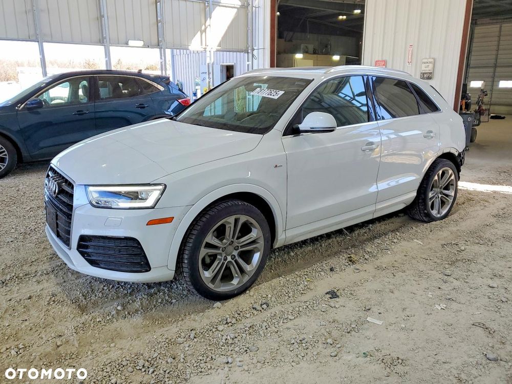 Audi Q3 - 1