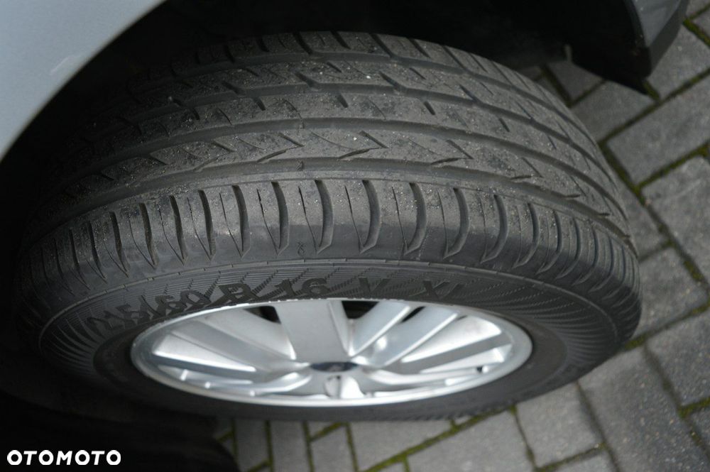 Ford Galaxy 1.8 TDCi Ghia - 4