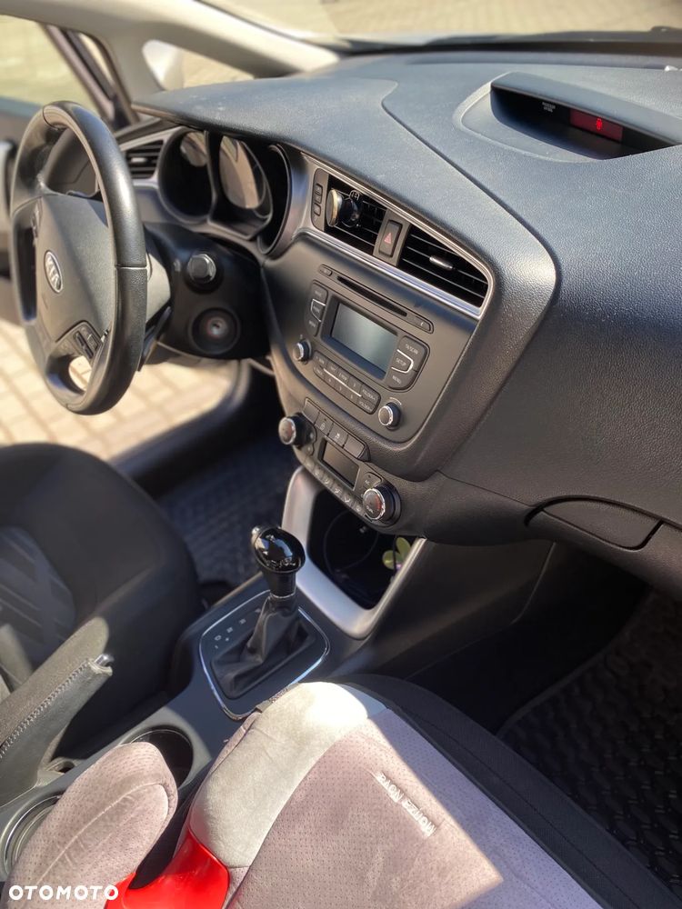 Kia Ceed Cee'd 1.6 CRDi L DCT - 14