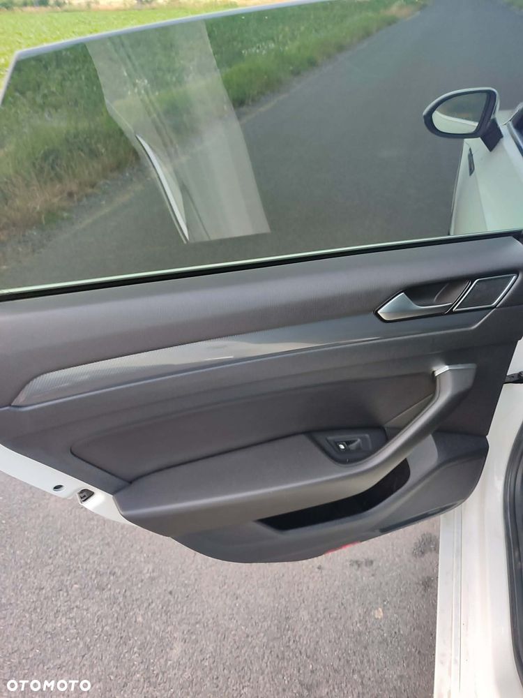 Volkswagen Arteon 2.0 TDI SCR DSG R-Line - 14