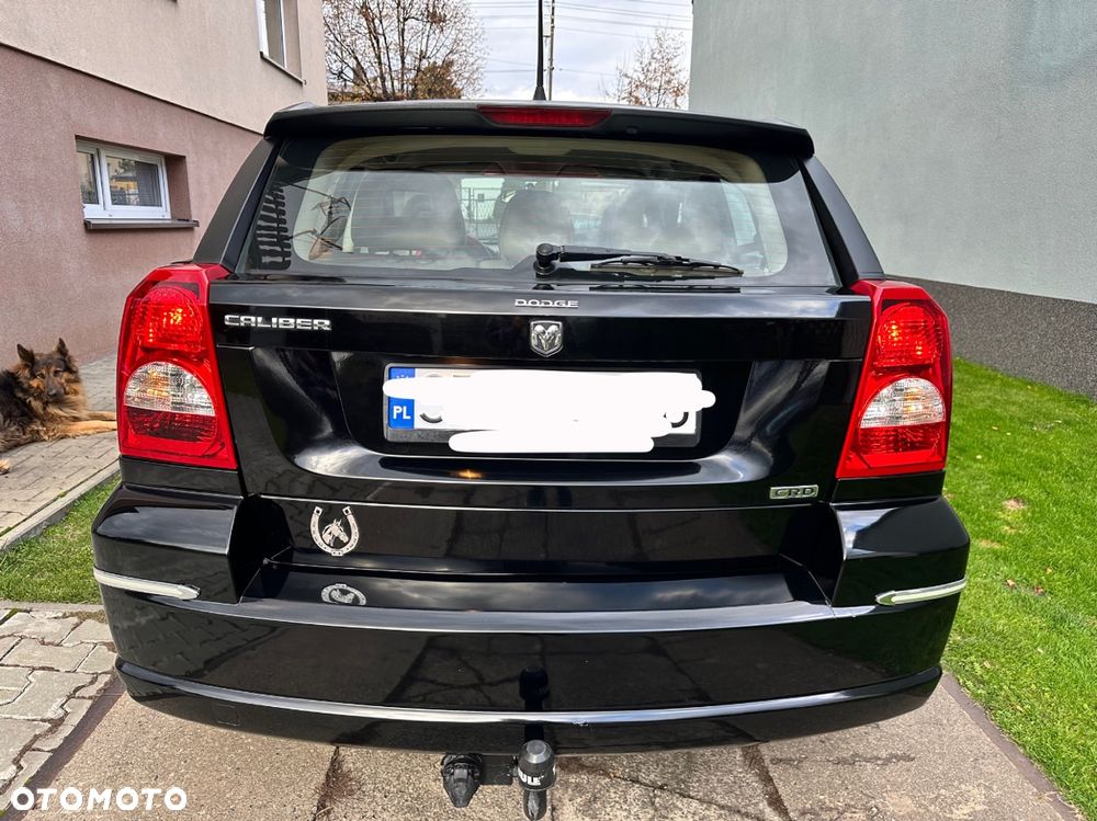 Dodge Caliber - 4