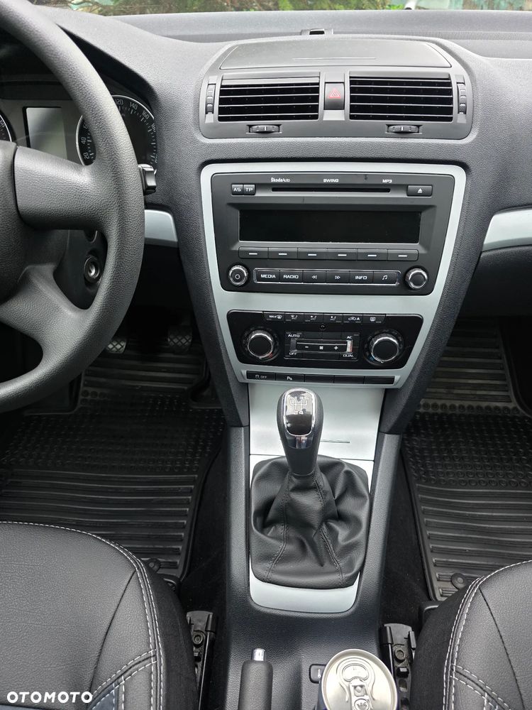Skoda Octavia 1.6 Elegance EU5 - 32