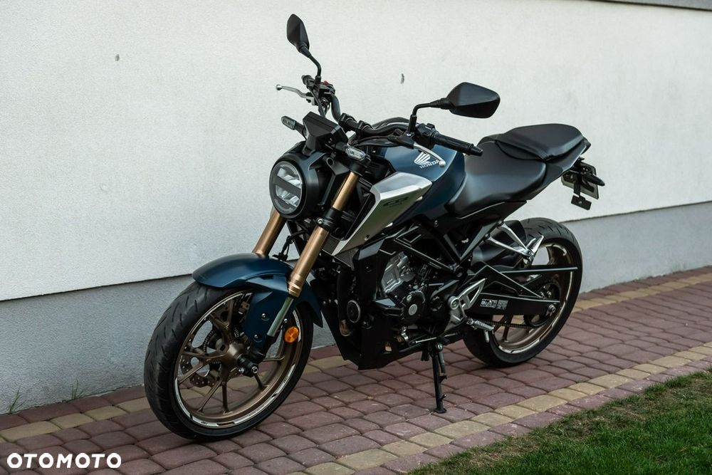 Honda CB - 6