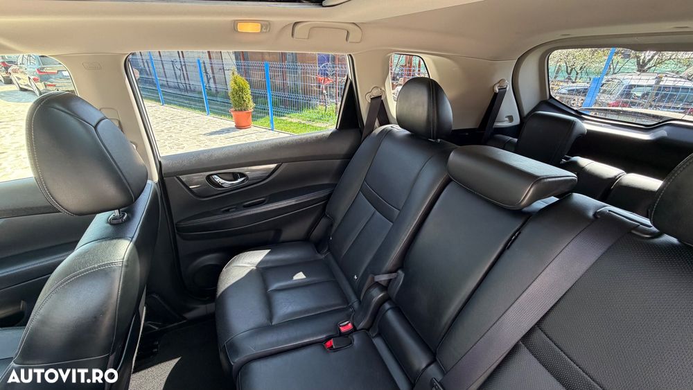 Nissan X-Trail 1.6 dCi Xtronic Tekna - 15