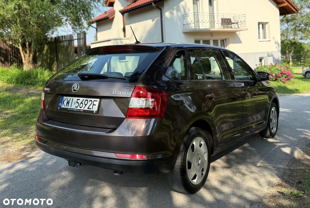 Skoda RAPID 1.2 TSI Ambition - 8