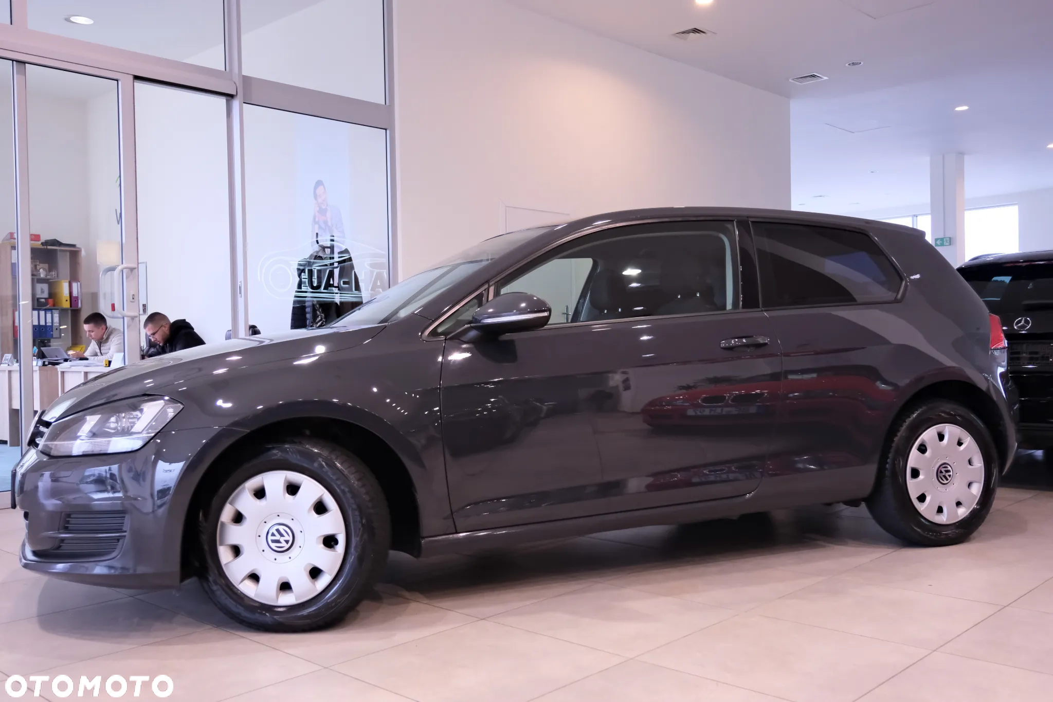 Volkswagen Golf 1.6 TDI BlueMotion Technology Cup - 22