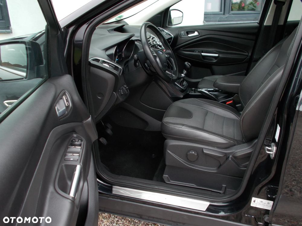 Ford Kuga 2.0 TDCi 4WD Titanium - 5