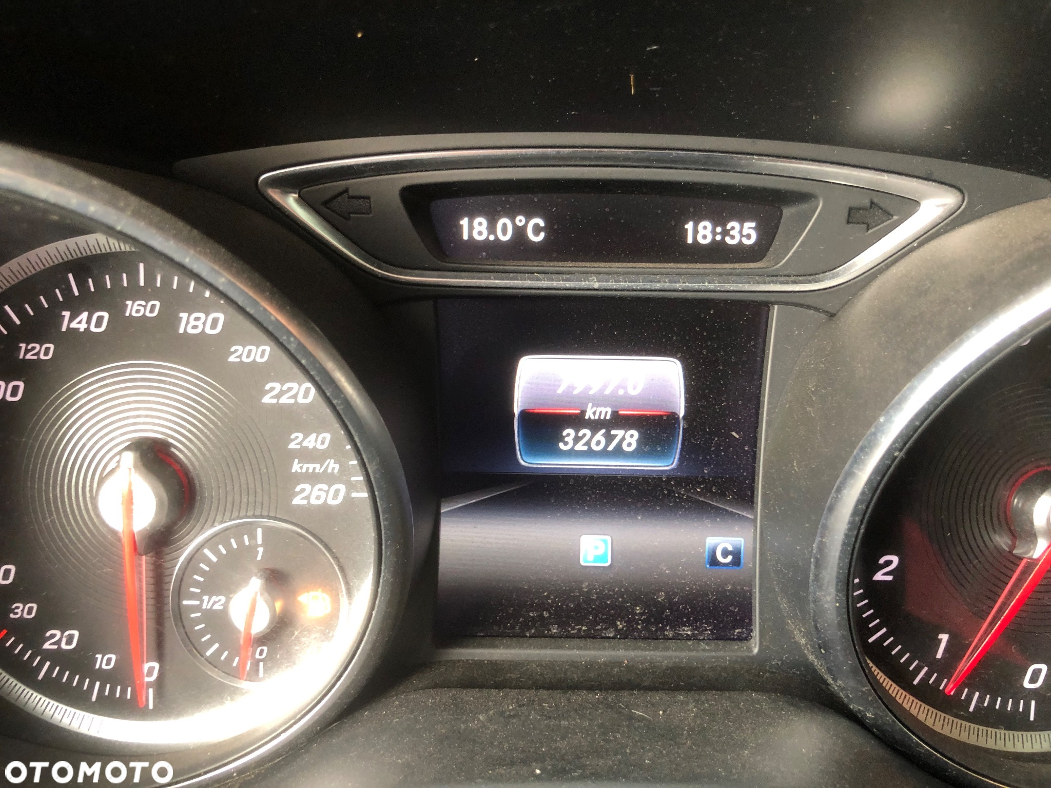 Mercedes-Benz CLA 200 AMG Line - 13