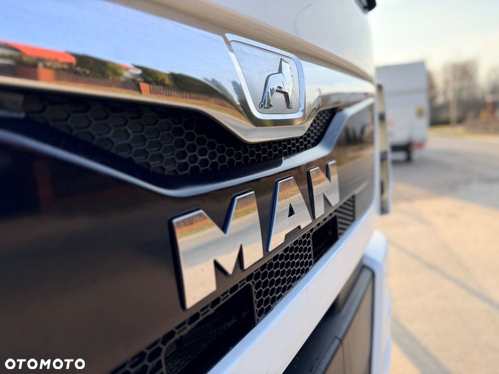 MAN MAN TGM 18.290/ IZOTERMA / OTWIERANY BOK/ /WINDA / 19 EUROPALET/ NISKI PRZEBIEG /SYPIALKA /ACC/EURO6 - 7