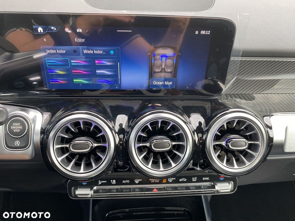 Mercedes-Benz GLB - 18