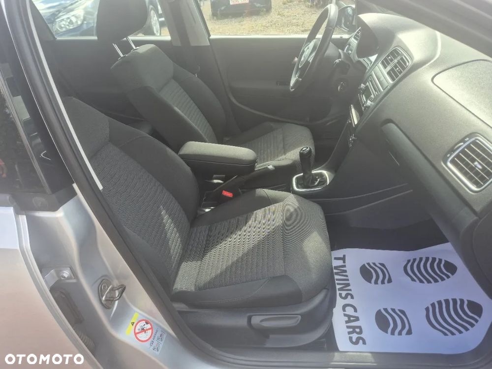 Volkswagen Polo - 17