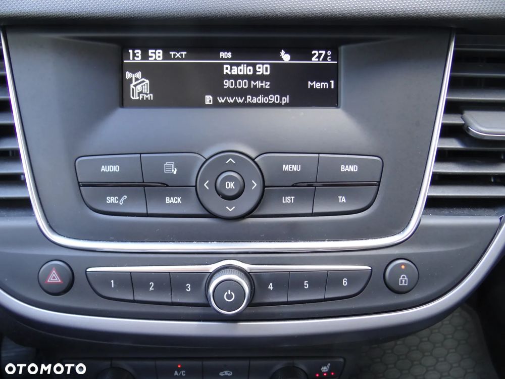 Opel Crossland - 11