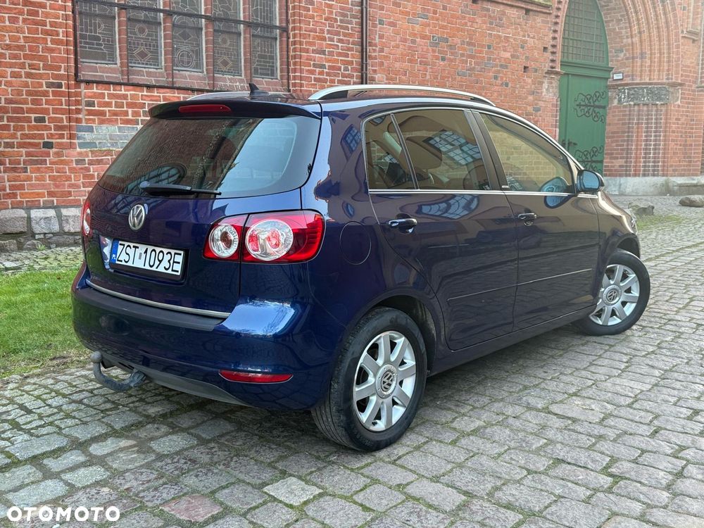 Volkswagen Golf Plus 1.6 TDI Comfortline - 16