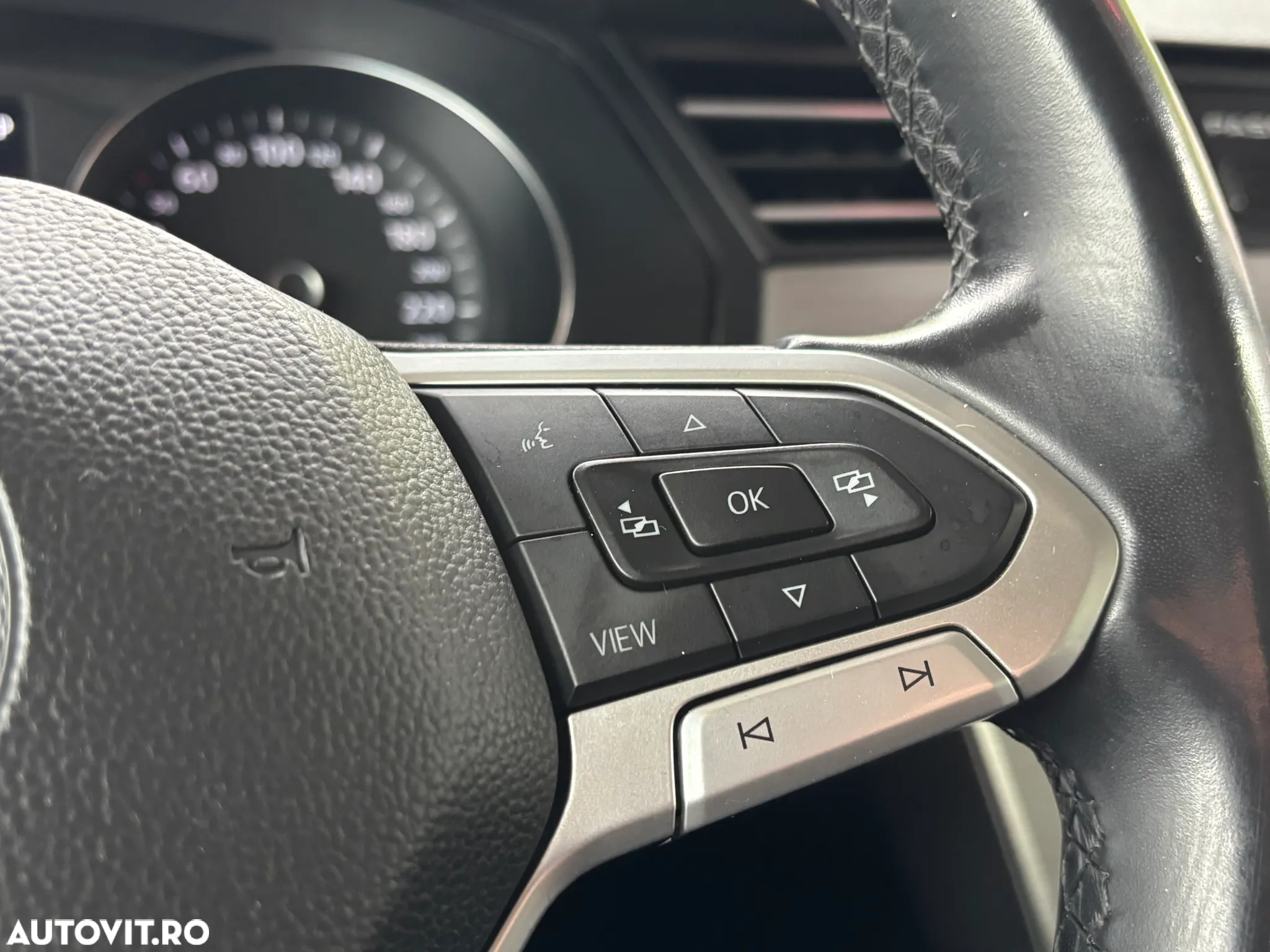Volkswagen Passat Variant 1.5 TSI ACT OPF DSG Comfortline - 17
