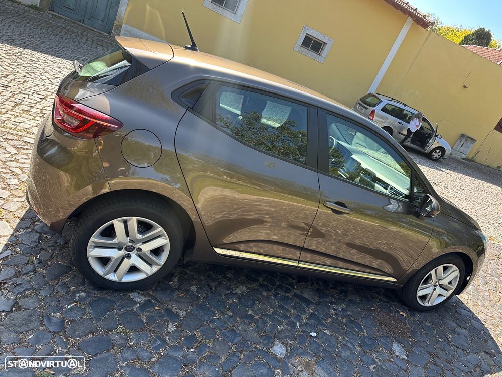 Renault Clio 1.0 TCe Intens - 9