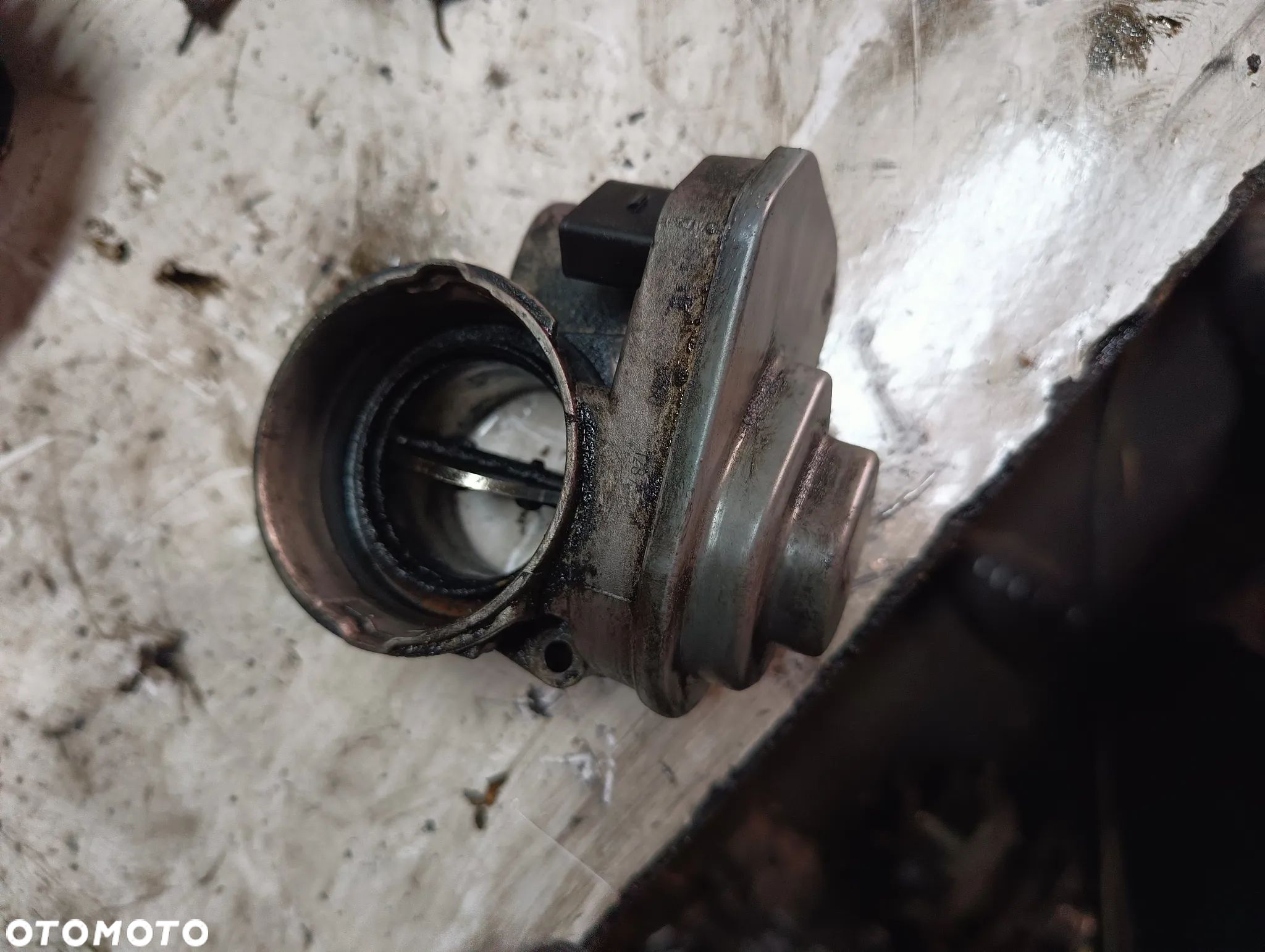 EGR VW AUDI 2.0 TDI  038128063G - 1