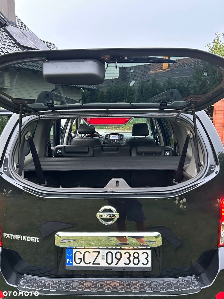 Nissan Pathfinder 2.5 dCi Platinum - 22