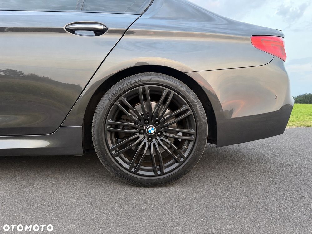 BMW Seria 5 540i M Sport sport - 18