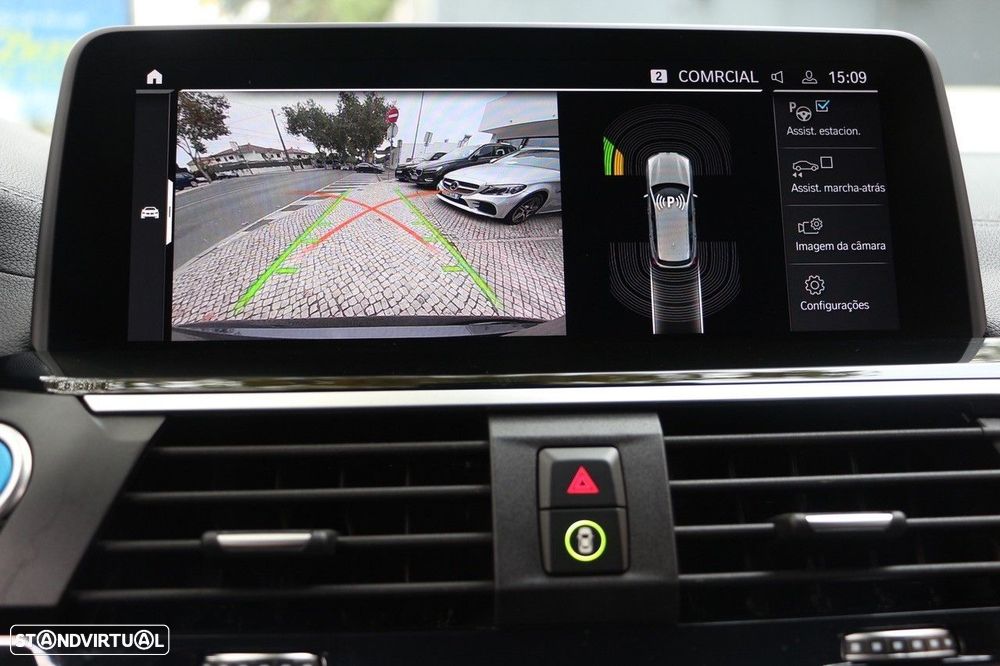 BMW iX3 Inspiring - 35