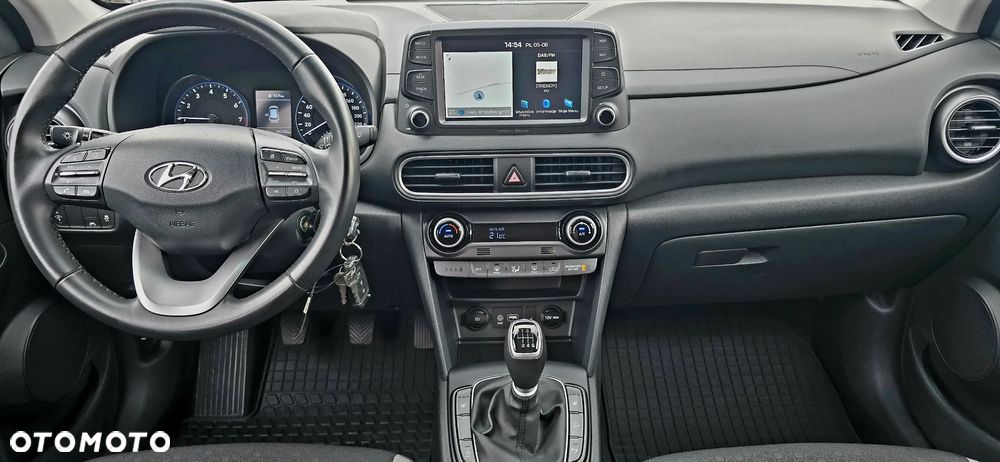 Hyundai Kona - 23