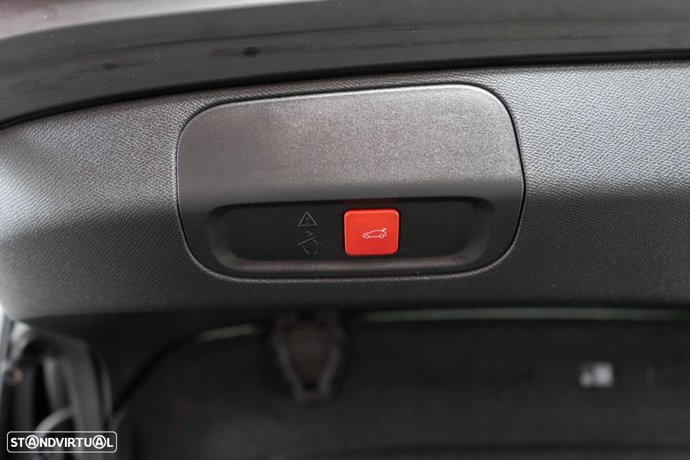 Peugeot 408 1.6 Hybrid GT e-EAT8 - 15