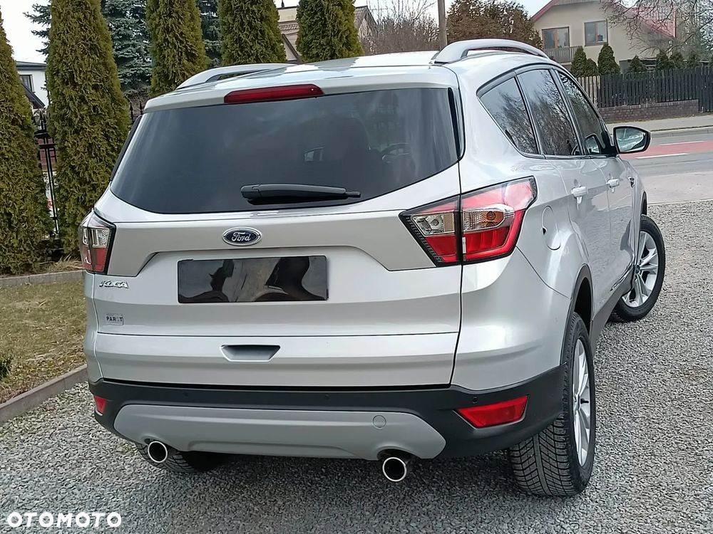 Ford Kuga 2.0 TDCi 2x4 Titanium - 7