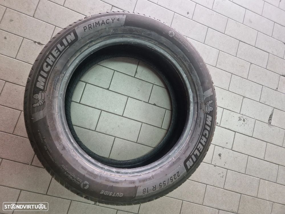 1 PNEU 225/55/18 MICHELIN PRIMACY 4 102 V COM MAIS DE 95% PISO - 2