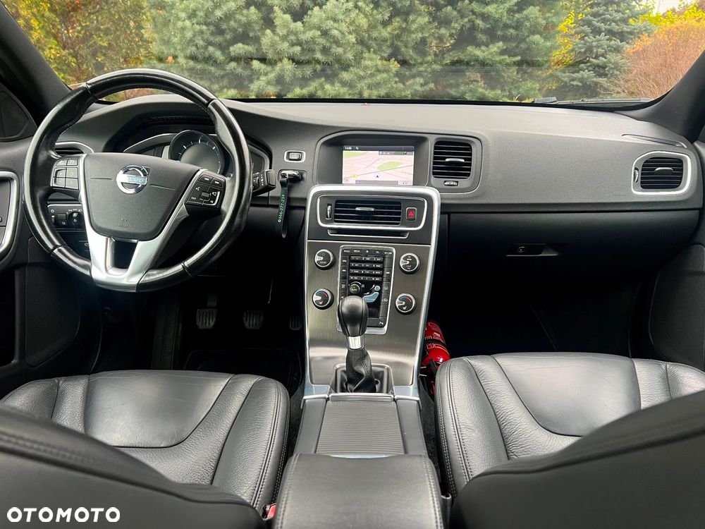 Volvo S60 D3 Summum - 13