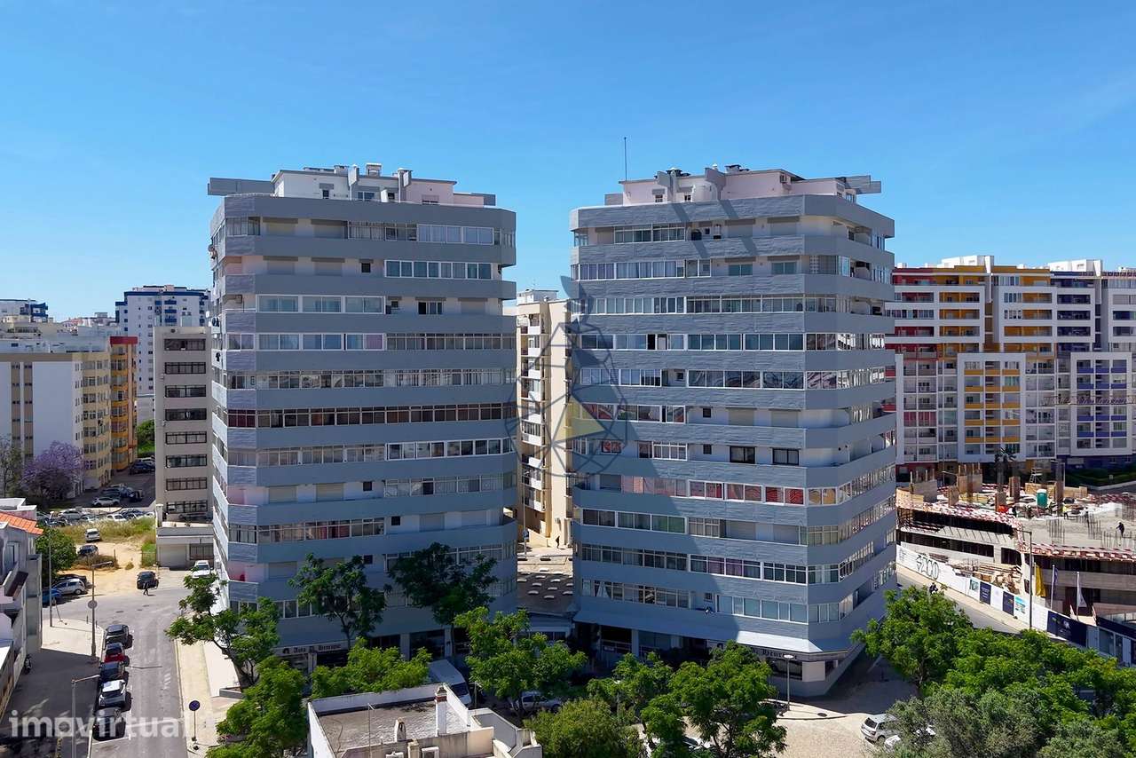 Apartamento Renovado T1 no Centro de Portimão - Grande imagem: 3/38